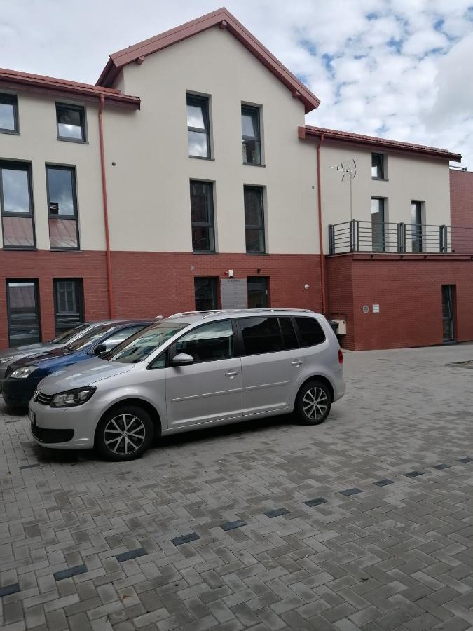 Dharma Stay Apartamentai Su Terasa Ir Vaizdu I Miesta Telsiai Exterior photo