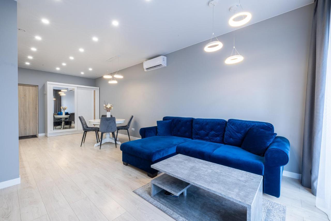 Dharma Stay Apartamentai Su Terasa Ir Vaizdu I Miesta Telsiai Exterior photo