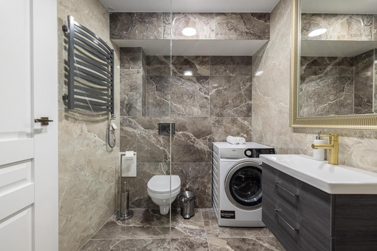 Dharma Stay Apartamentai Su Terasa Ir Vaizdu I Miesta Telsiai Exterior photo